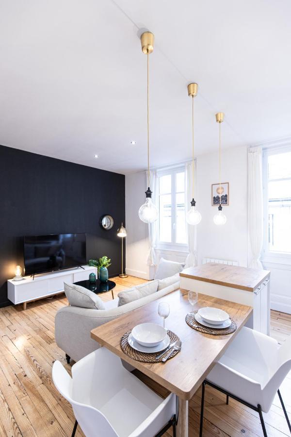 Le Cret - Place Jean Jaures Saint-Etienne  Extérieur photo