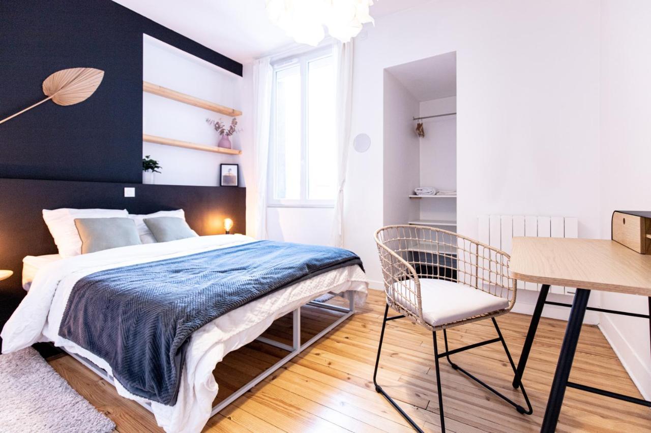 Le Cret - Place Jean Jaures Saint-Etienne  Extérieur photo