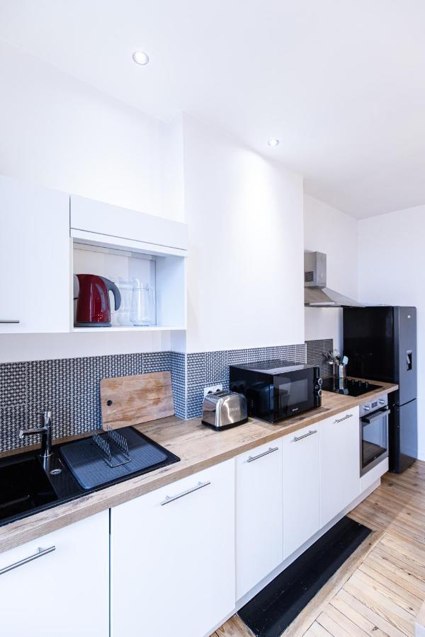 Le Cret - Place Jean Jaures Saint-Etienne  Extérieur photo